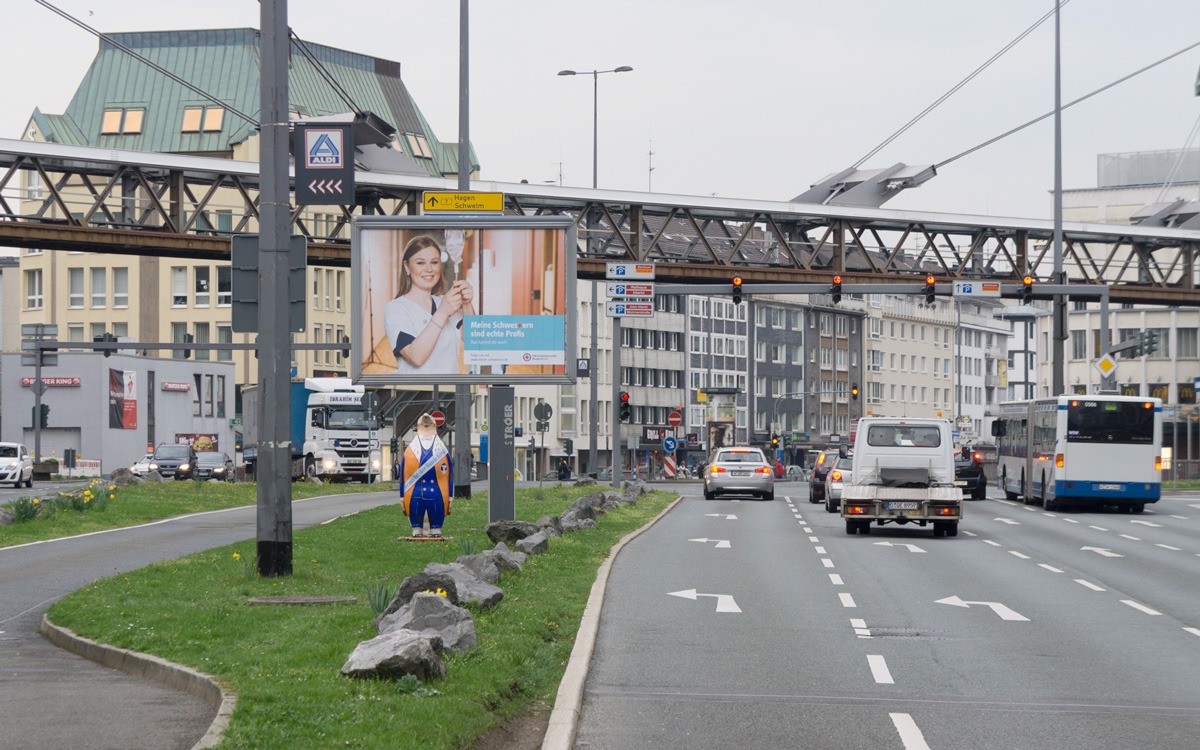 DRK Schwesternschaft Wuppertal Kampagne Plakat Großfläche